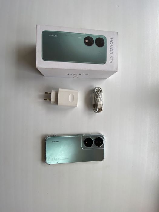 Продам HONOR X7b 128 гб
