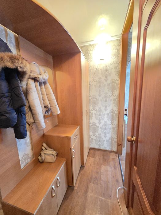 Продам 1к кв р-н Каравана