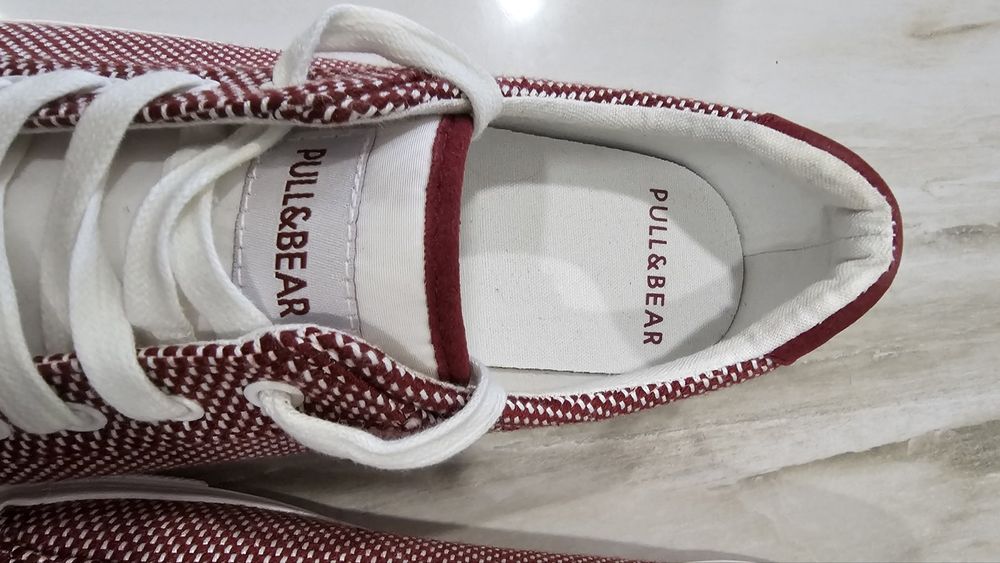 Спортни мъжки обувки Pull & Bear