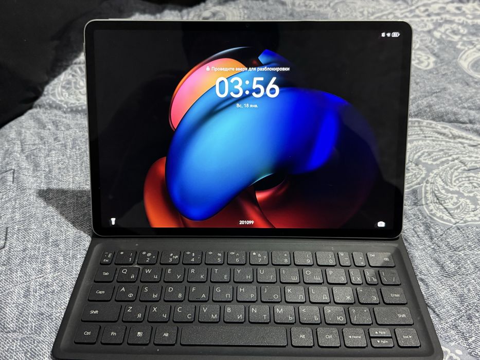 Продам планшет типо ноутбука