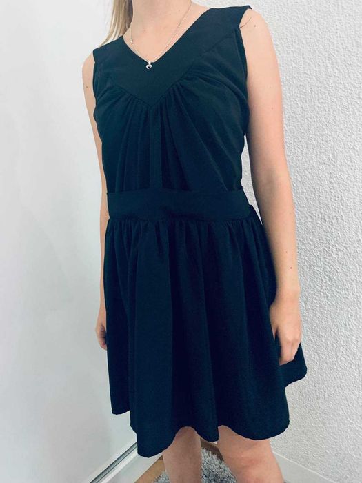 Дамска черна рокля