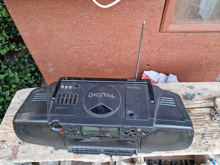 Casetofon radio cd player Philips  digital