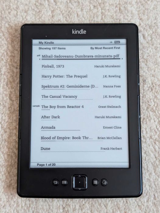 2 tablete ideale pt copii, carti, scoala, Kindle