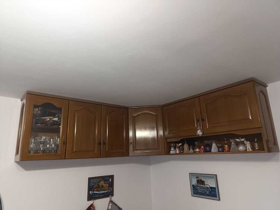 Стенен шкаф, ъглов шкаф за стена, шкаф, секция