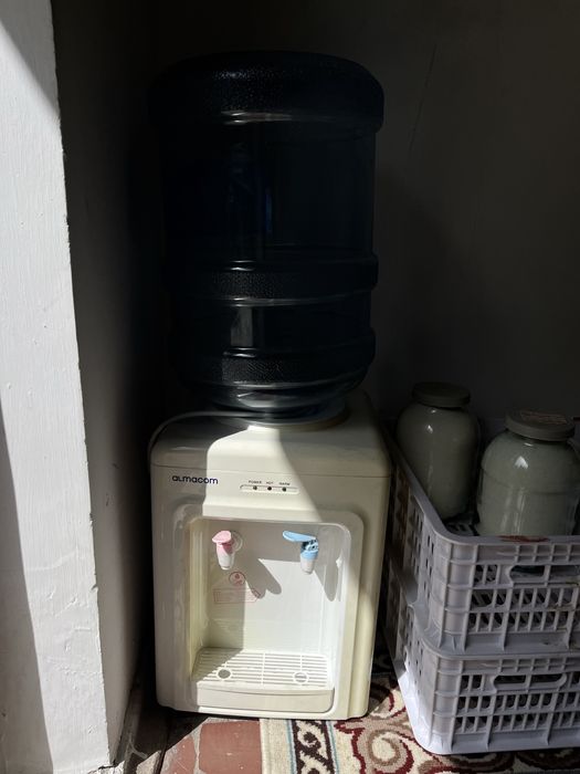 настольный кулер almacom нагрев воды