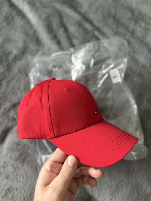 Tommy Hilfiger sapca unisex rosie cu logo mic marime OS noua originala