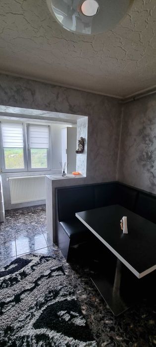 Apartament de vânzare plus garaj
