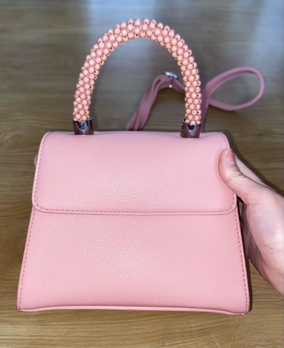 Малка розова чанта