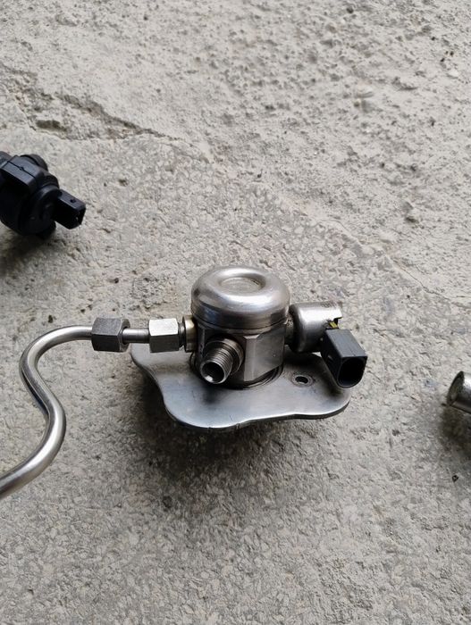 Pompa inaltă presiune BMW e90 2.0i 170 cai N43