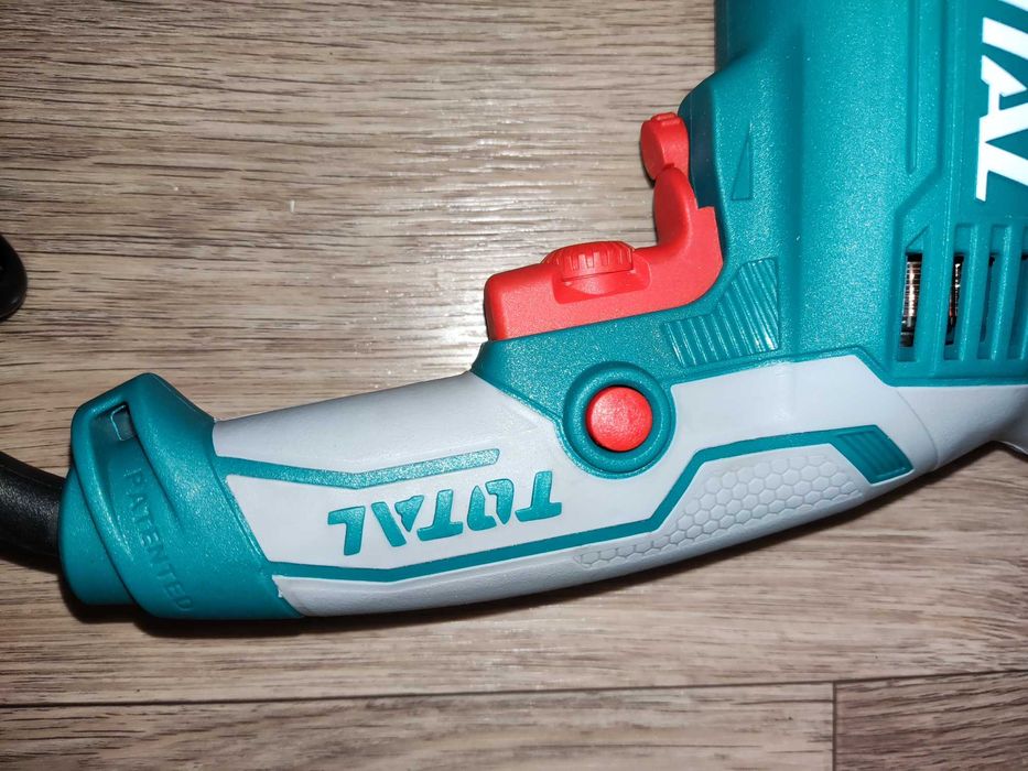 Дрель тотал станция метро Москва