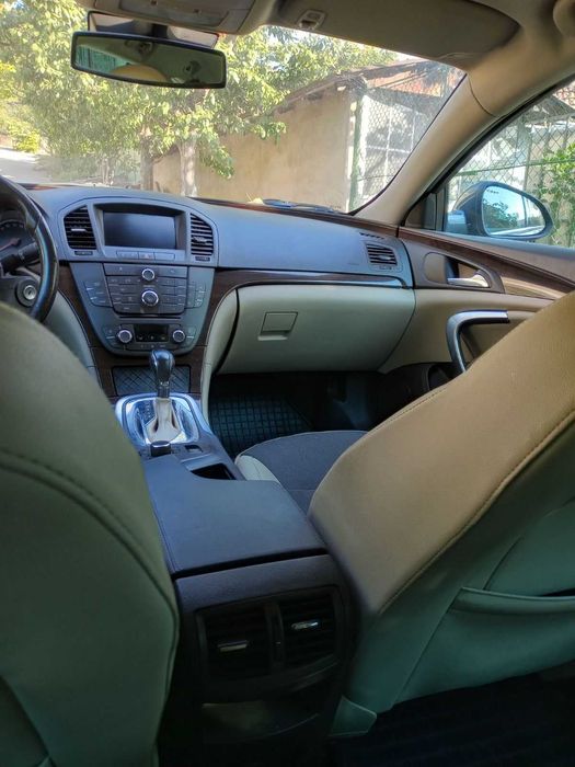 Opel Insignia 2010