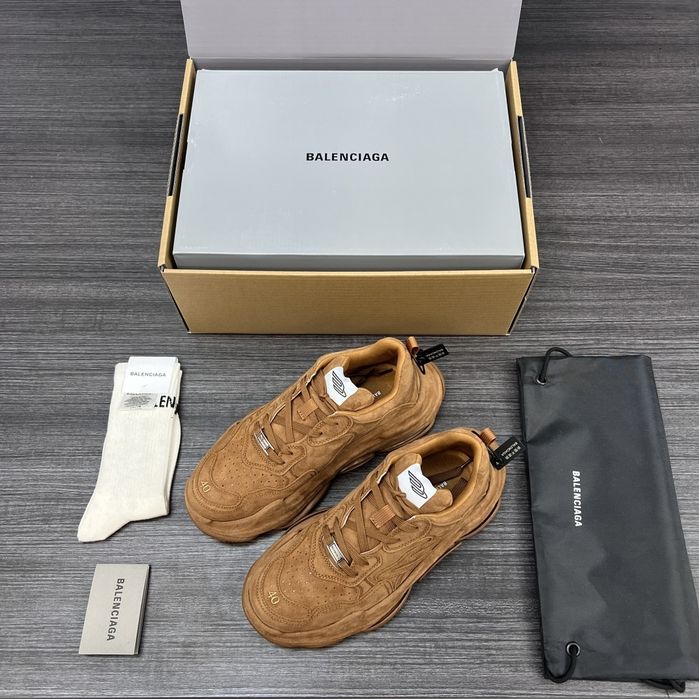 Adidasi Balenciaga Triple S suede, piele naturala, marimea 37