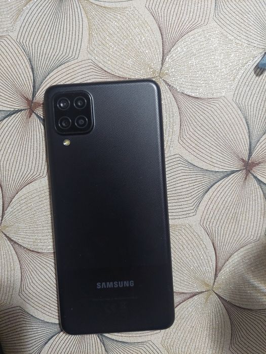 Samsung galaxy A12