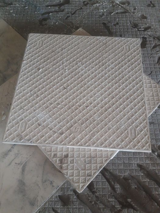 Б/у кафельная плитка Байтерек