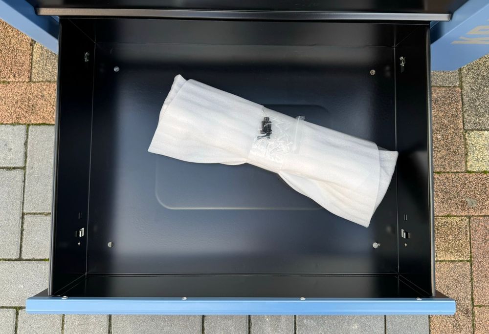 Vand dulap / banc scule