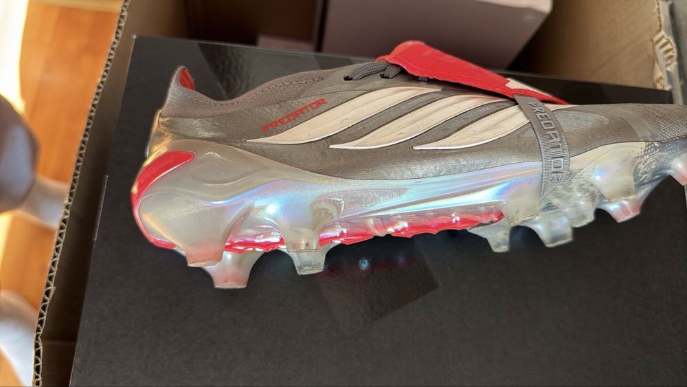Ghete de fotbal Adidas