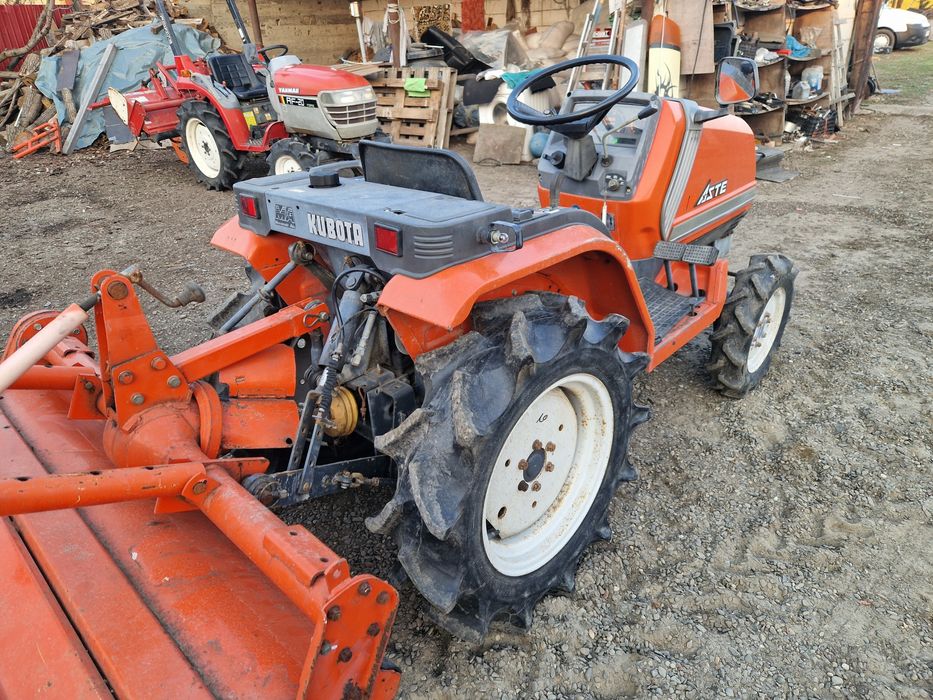 Tractor Kubota Aste 17 cp cu freză