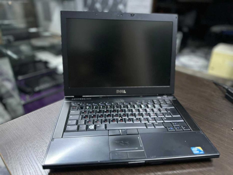 Ноутбук Dell Latitude E6410 / i5-M560 / 4GB / SSD 128GB