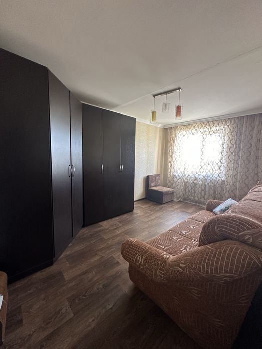 Продам 4-комн. квартиру