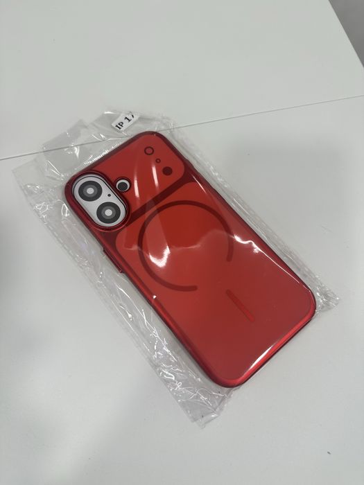 Продам чехол на iPhone 17