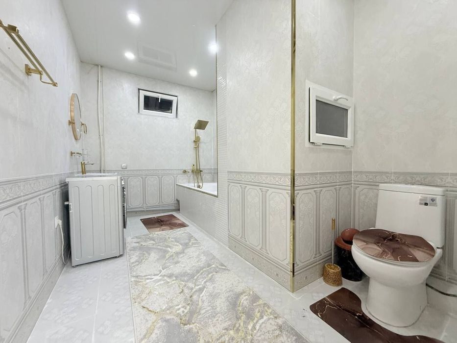 Чиланзар район  Ц квартил Мирзо Улугбек метро