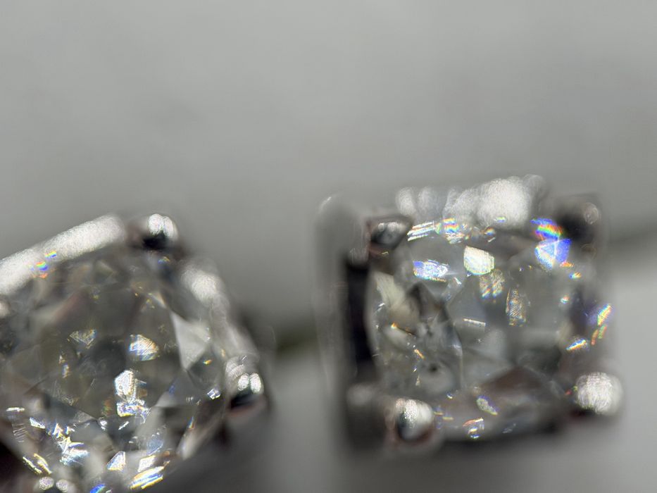 Diamante 1.2 kt Cercei aur 14 k Taitura Old european Cut