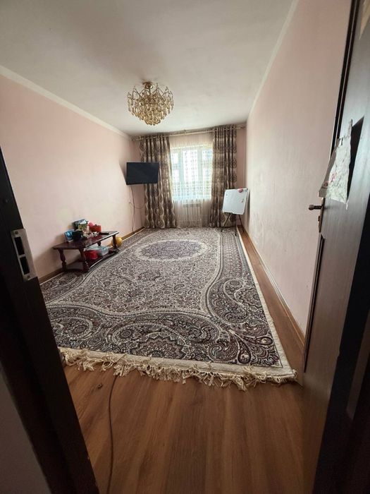 МЕТРО 3-бекат 1 км Сергели 8-худуд 3 хона 3-Этаж  74 Квадрат