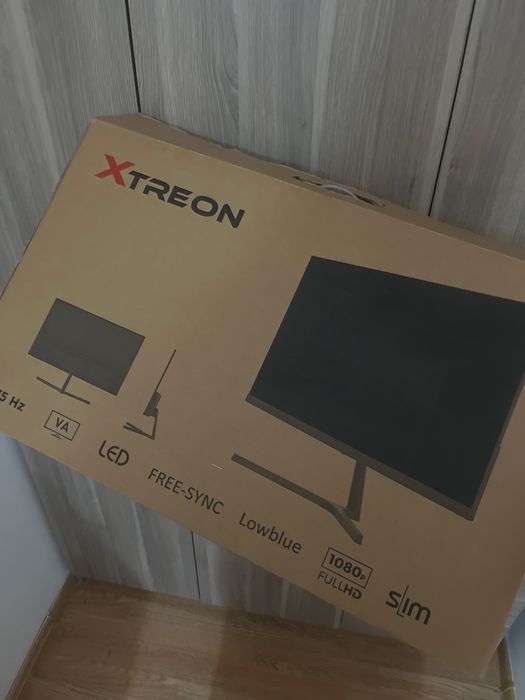 Монитор XTREON 21”