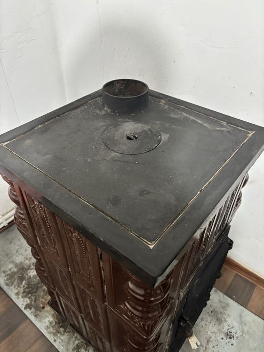 Soba teracota pe lemne cu plita de gatit