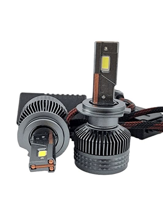 Becuri LED 300W 40000 Lm/set H1 H4 H7 H8 H11 HIR1 HB3 HB4 6000k CanBus