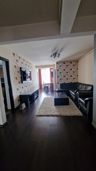 Apartament de inchiriat 65mp