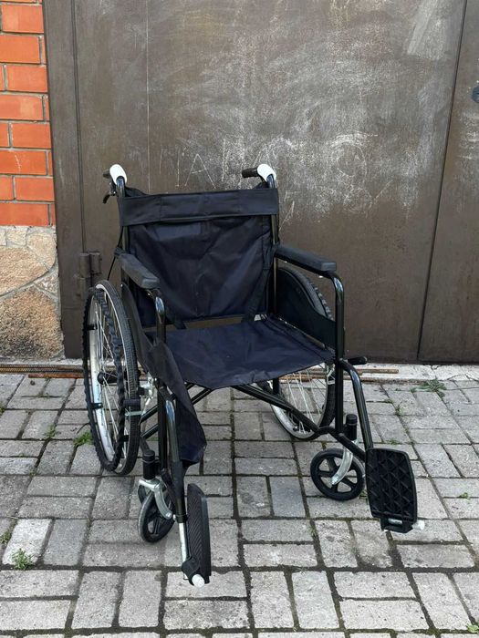 Продам инвалидное кресло