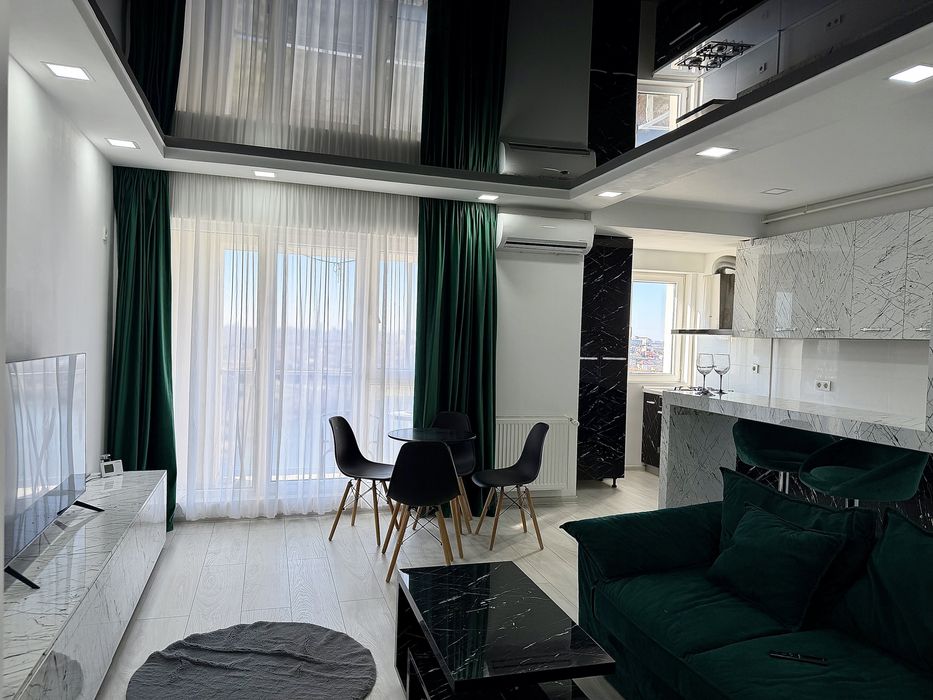 Apartament 3 camere Complex Estic Park