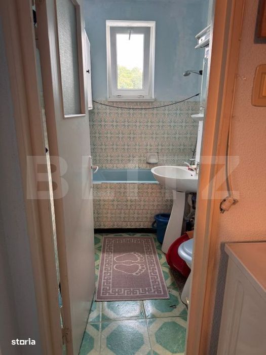 Apartament 3 camere, semidecomandat, central