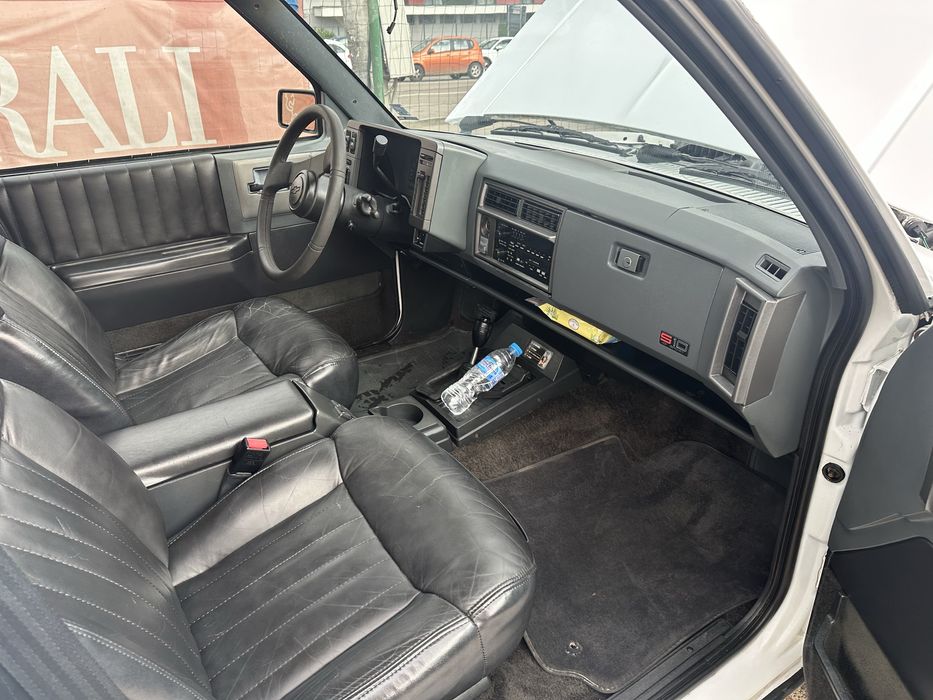 Шевролет Блейзер S10 4.3 бензин