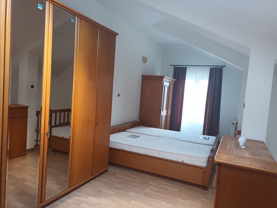 Apartament 2 camere de închiriat