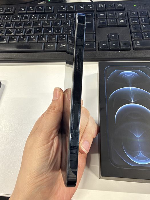 iPhone 12 Pro, 256 ГБ