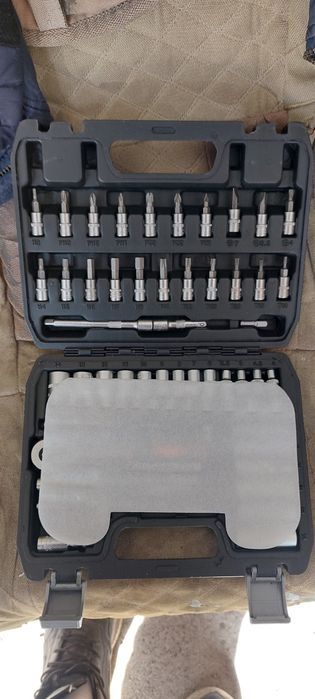 Маленкий Набор инструментов 53 деталей