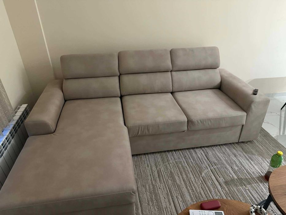 продавам диваннн