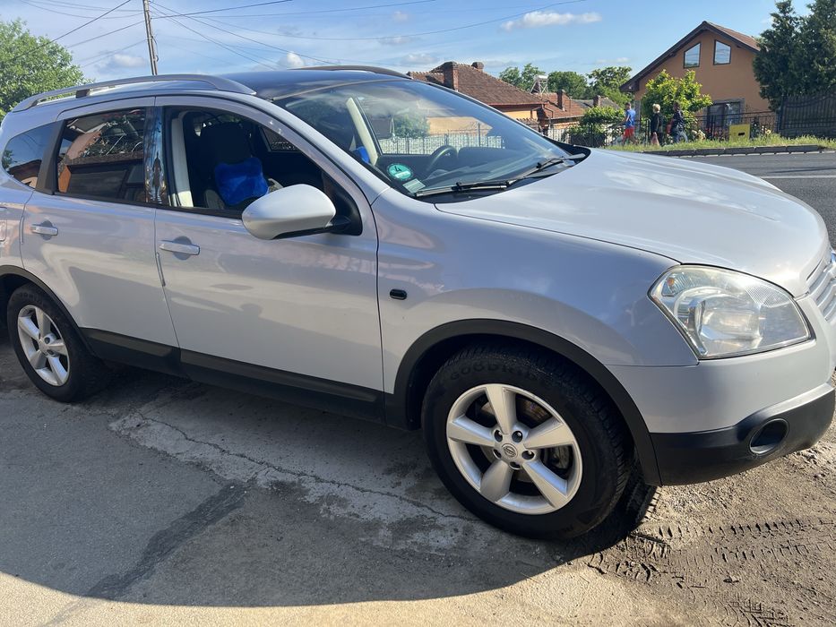 Nissan Qashqai + 2 ,2009,2.0d, 4x4