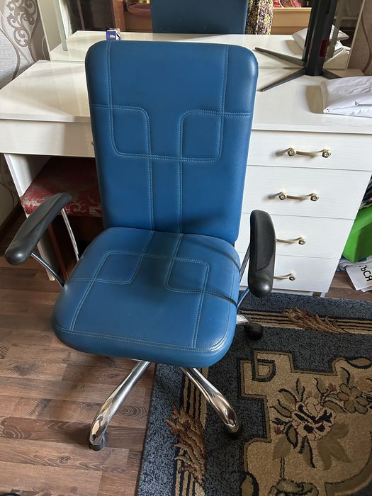 Стулья бу по 5000 тг