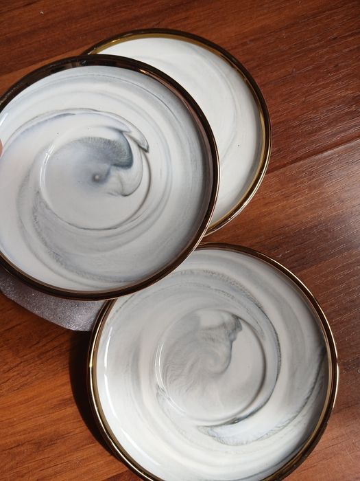 Продается набор посуды