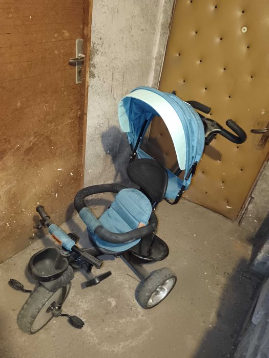 Детска триколка.