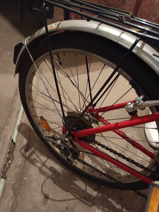 Bicicleta dama , fete , 18 viteze , pret fix