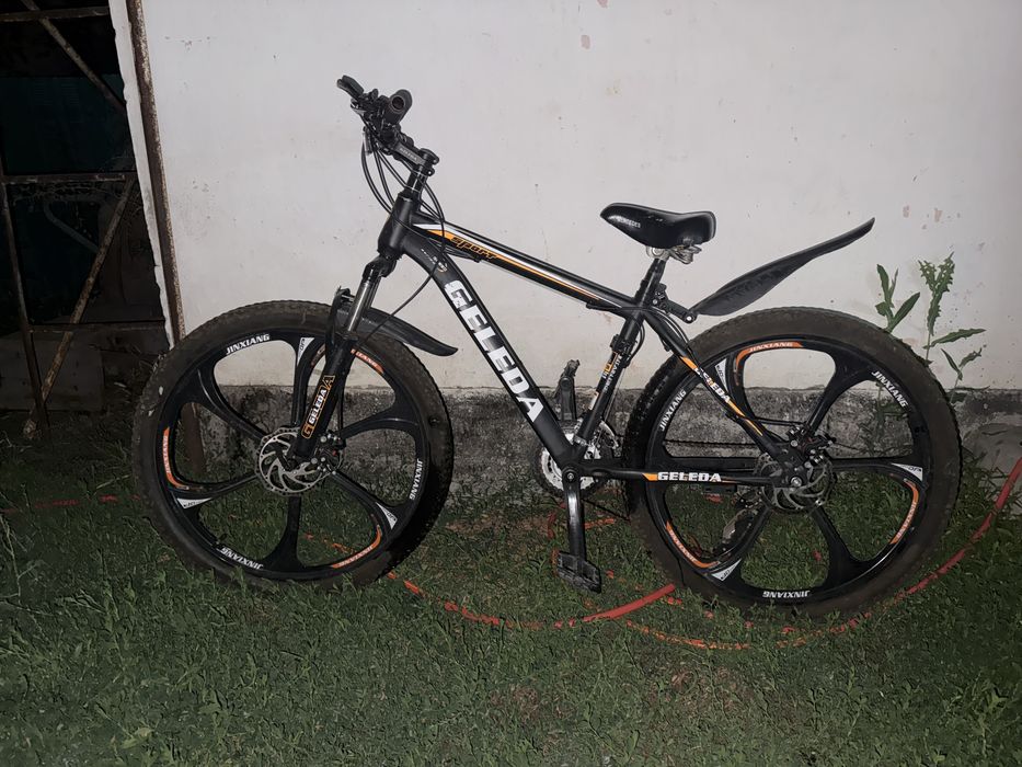 Велосипед спортивный