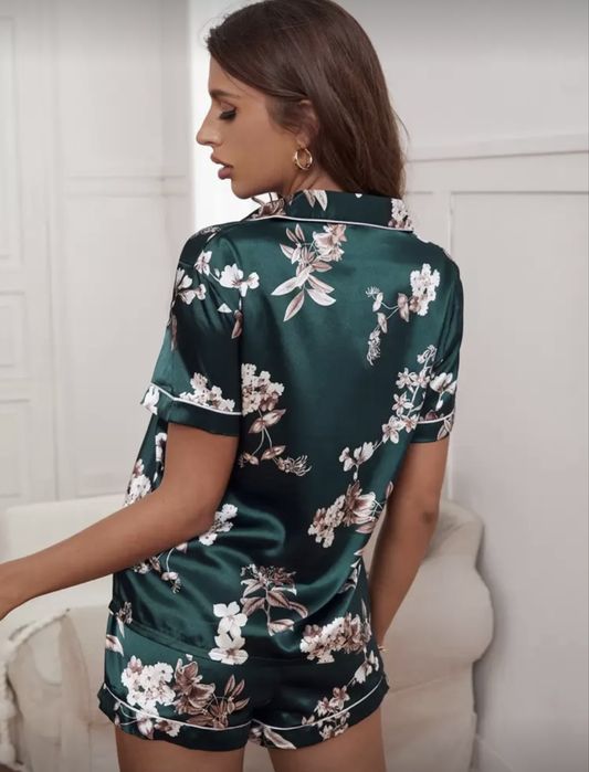 Сатенена пижамка