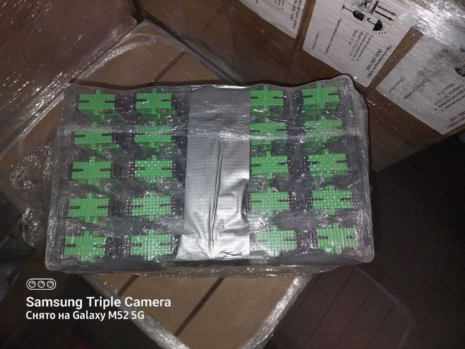 сплиттер Оптический на 8 абонентов 1x8 комплект с каробкой. Новый.