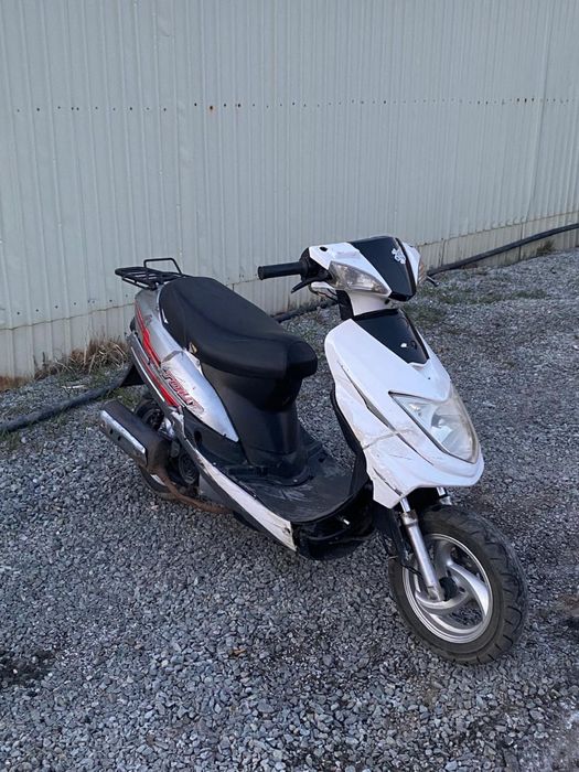 Продам скутер 50 куб
