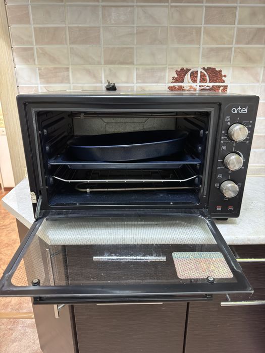 Продается настольная электропечь