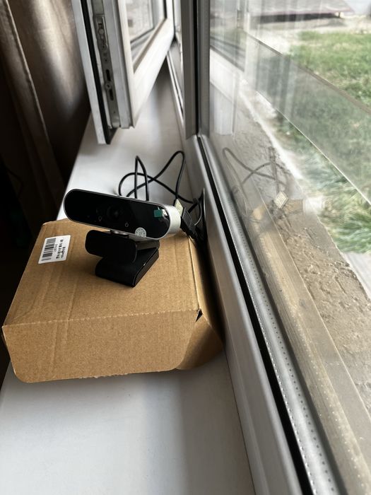 Веб камера Logitech FULL HD